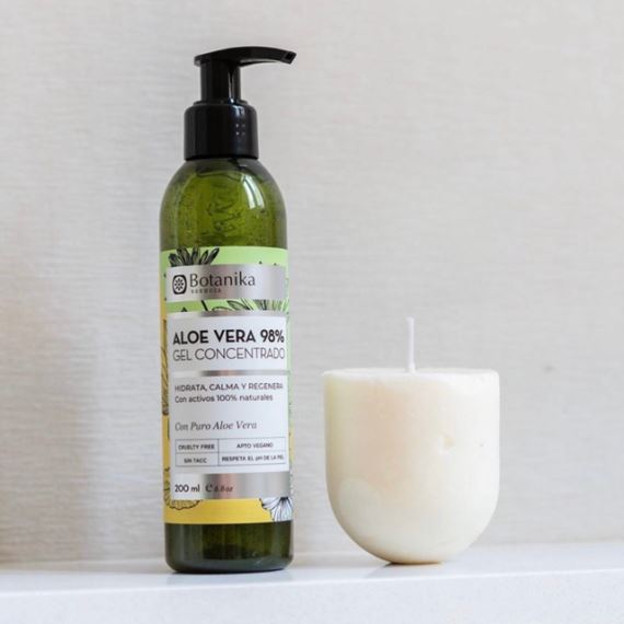 Gel Corporal Aloe Vera 98% Concentrado Regenerador 200ml Botanika
